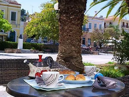 Latini Family Bed & Breakfast Nauplia