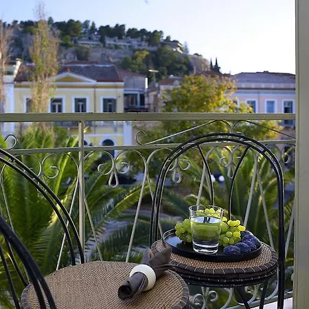 Bed & Breakfast Latini Family 3*